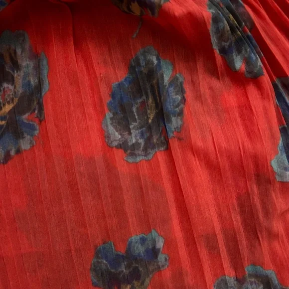 Kimchi Blue Urban Outfitters Red Pleated Floral Strappy Halter Back Tank Top M - Picture 4 of 9